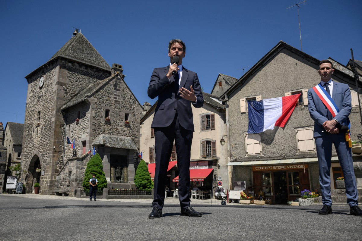 École, IA, immigration, salaires : Attal enfile son casque de chef de chantier