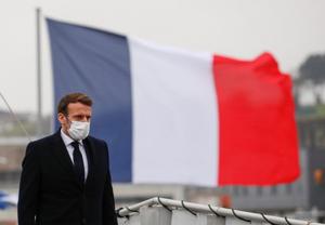 Emmanuel Macron France drapeau AFP