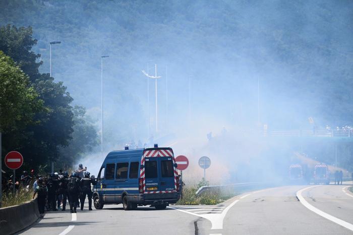 Manifestation contre le chantier TGV Lyon-Turin
