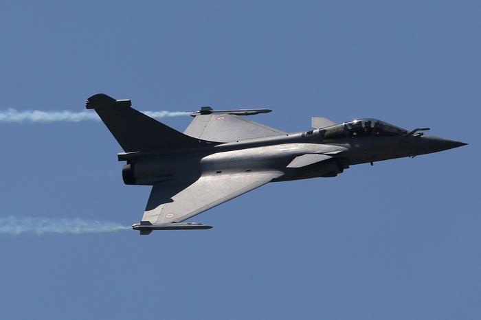 L'avion Rafale du constructeur français Dassault.
