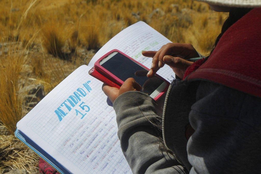 école smartphone - AFP