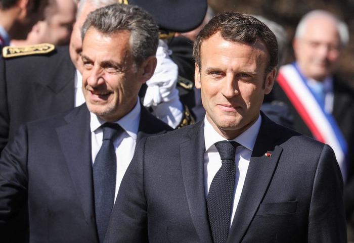 Nicolas Sarkozy Emmanuel Macron AFP