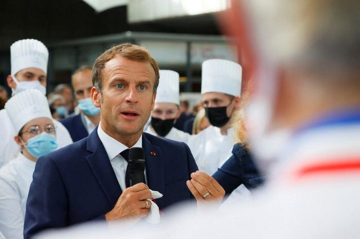 Emmanuel Macron restaurateurs chefs AFP