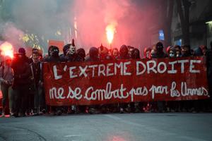 Il est inexact d’affirmer qu’une série de pays européens aurait basculé hors du champ démocratique du seul fait de l’arrivée de droites nationales au gouvernement.