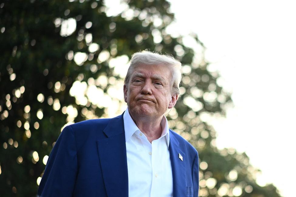Donald Trump avant de quitter la Maison Blanche pour assister au sommet des chefs d'État et de gouvernement de l'OTAN à La Haye, le 24 juin 2025