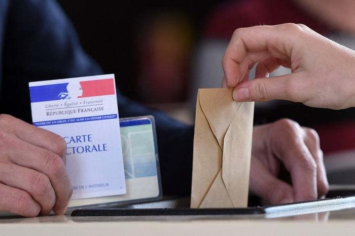 élection bulletin de vote démocratie voter AFP