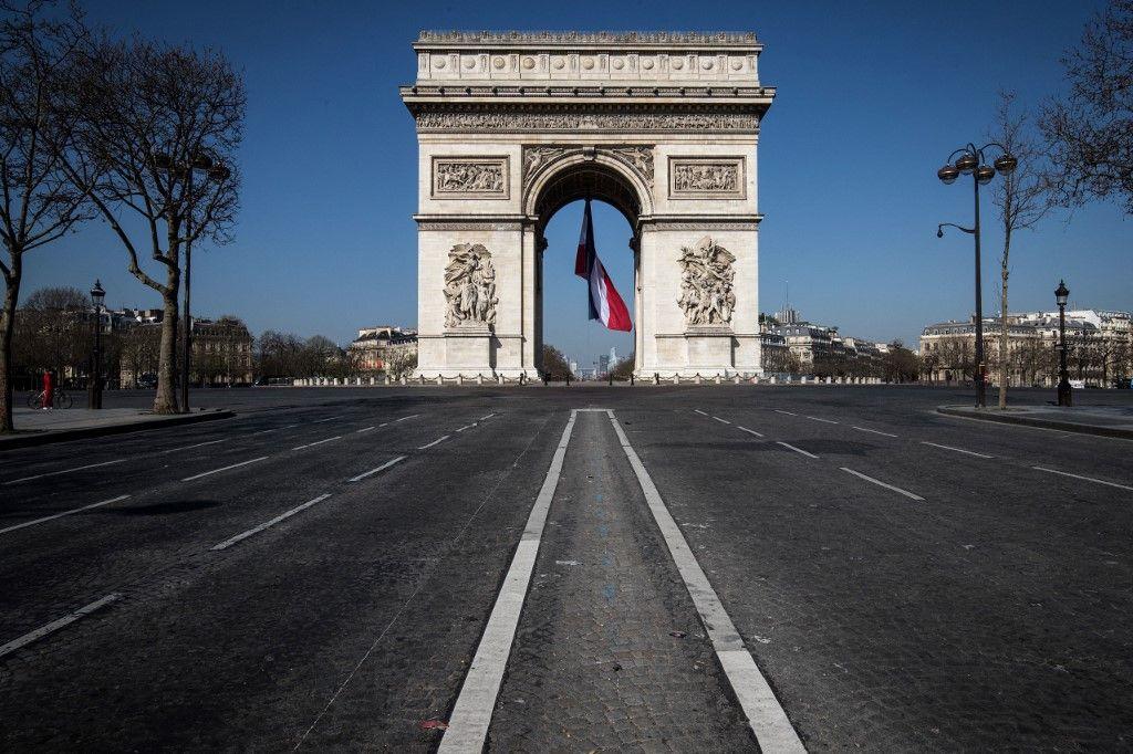 Covid-19 arc de Triomphe AFP