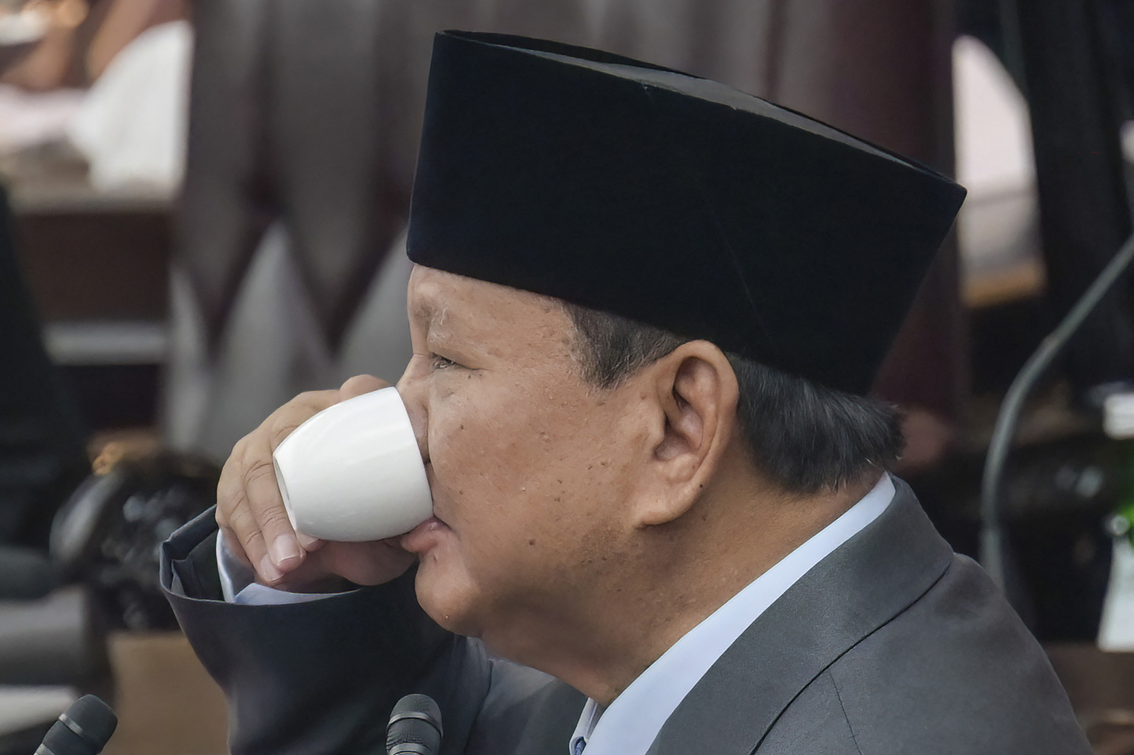Indonésie : 1 074 entreprises publiques découvertes, plus de 750 promises à la fermeture... le grand ménage de Prabowo