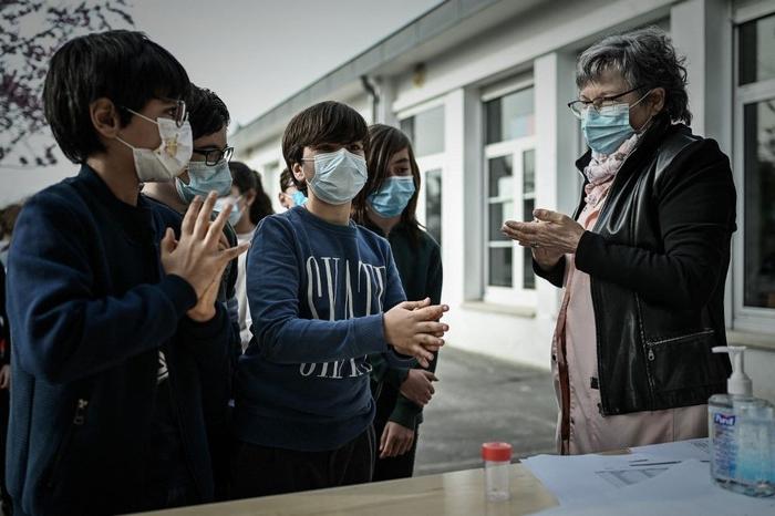 enfants Covid-19 AFP