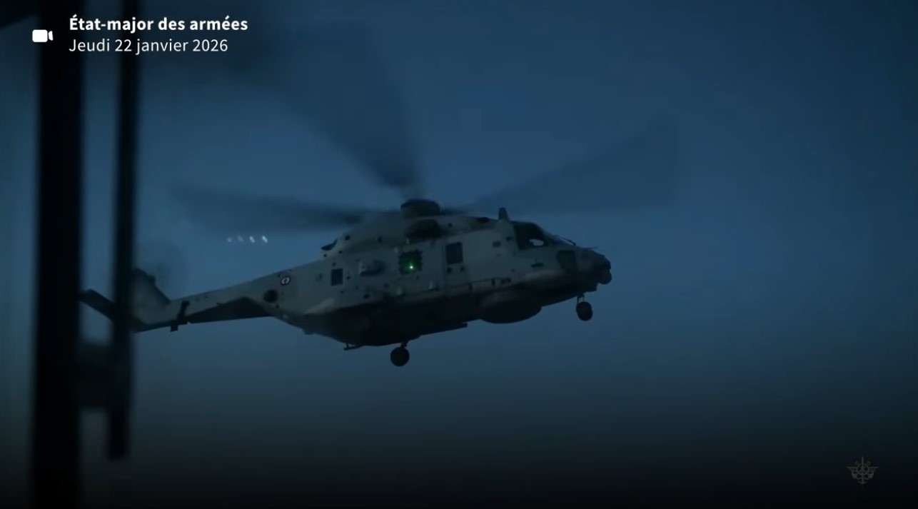 Les images de l'opération d'arraisonnement du pétrolier Grinch appartenant à la flotte fantôme russe, en Méditerranée