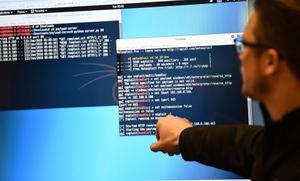 L'apprentissage de la syntaxe d'un langage de programmation - par exemple, l'emplacement des deux points et de l'indentation - prend beaucoup de temps à de nombreux étudiants.