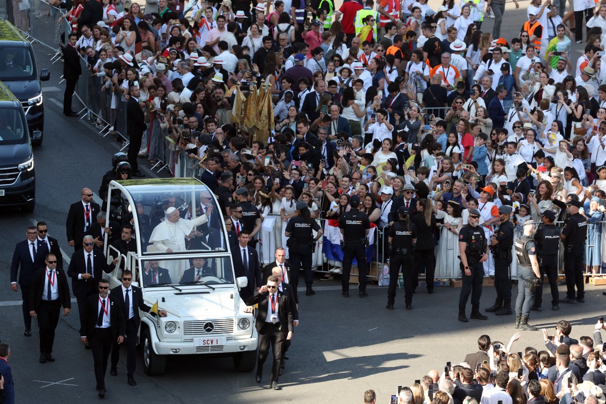 Oh pétard ! À Bondy, le parcours du pape Léon XIV modifié pour éviter les points de deal