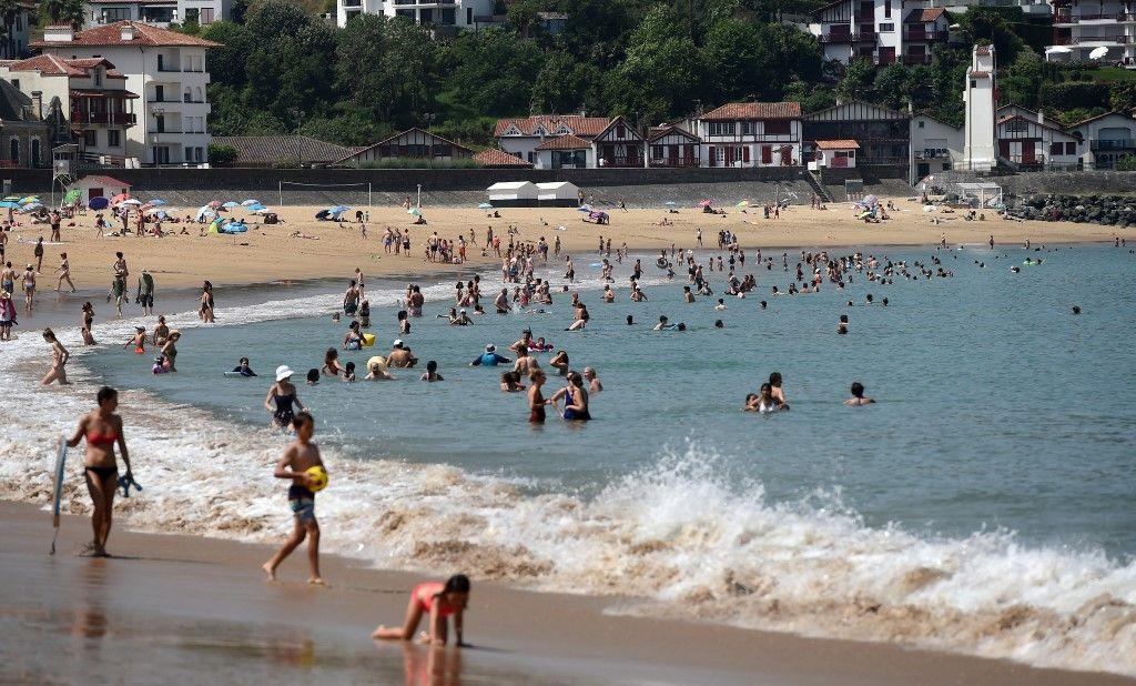 plage France AFP
