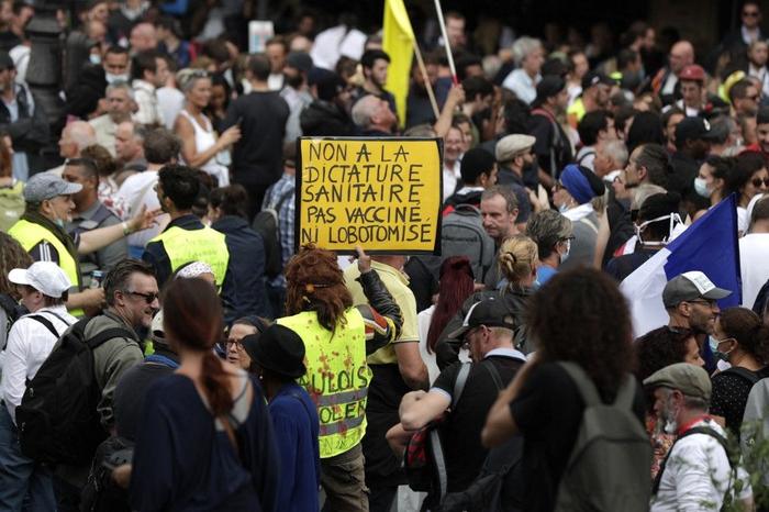 Manifestation anti passe sanitaire - AFP