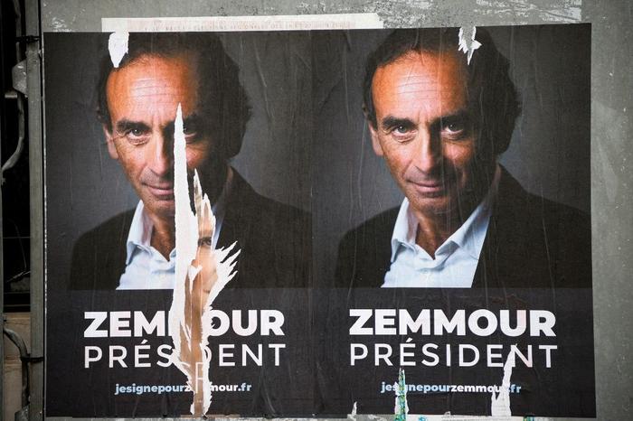 Eric Zemmour affiches AFP
