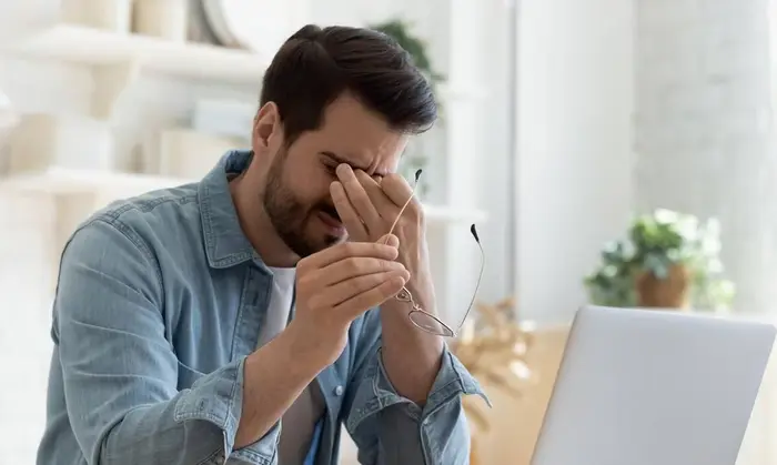 Des méthodes existent pour lutter contre la fatigue oculaire.