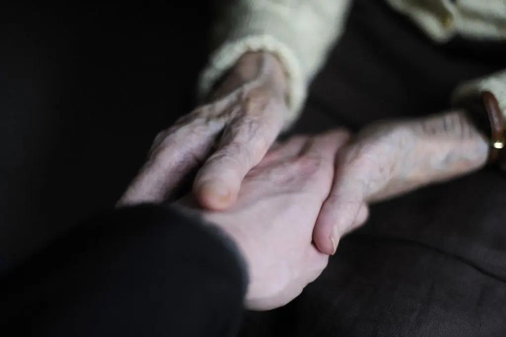 La proposition de loi sur l’aide à mourir est dangereuse pour les plus fragiles.