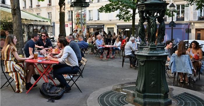restaurant terrasse AFP