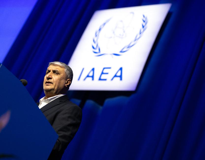 Mohammad Eslami, chef de l'Organisation iranienne de l'énergie atomique (AEOI), s'exprime lors de la 69e session plénière ordinaire de l'Agence internationale de l'énergie atomique (AIEA) à son siège à Vienne, en Autriche, le 15 septembre 2025.
