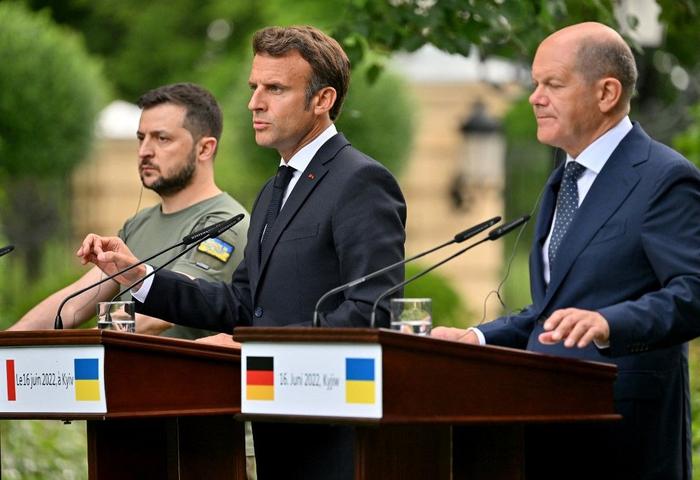 Emmanuel Macron Kiev AFP