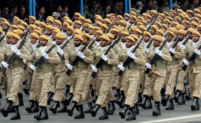 Soldats iraniens - AFP