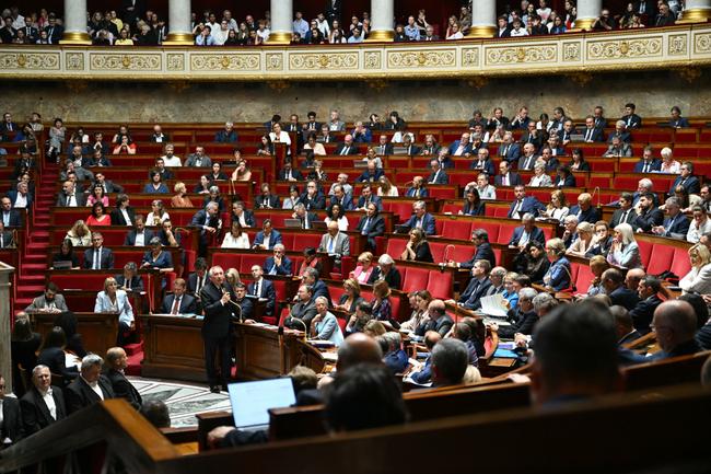 Le Premier ministre français François Bayrou s'exprime lors d'une séance de questions au gouvernement à l'Assemblée nationale, le 24 juin 2025.