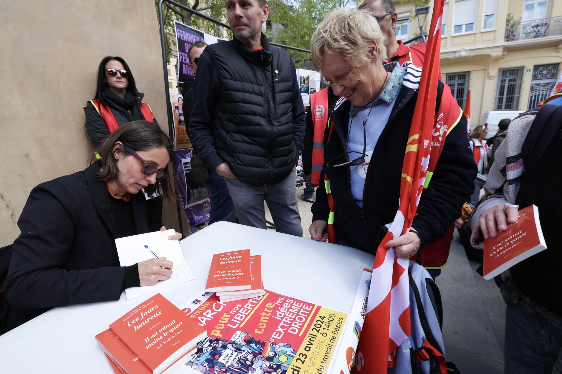 Grasset : Sophie Binet à la rescousse d'un patron de PME rémunéré comme un PDG de multinationale