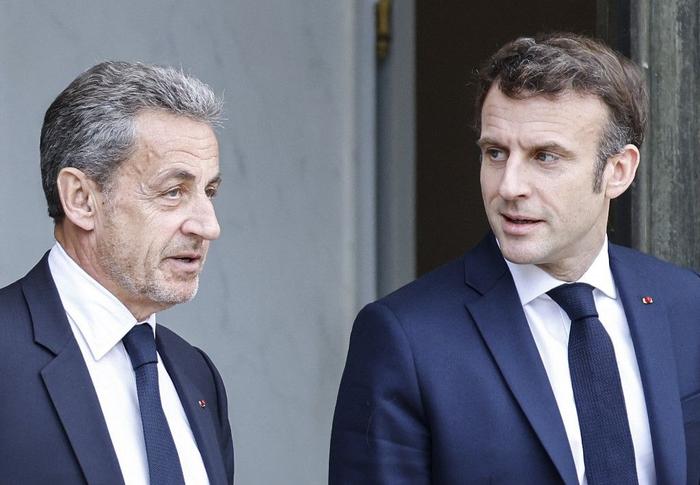 Nicolas Sarkozy Emmanuel Macron AFP