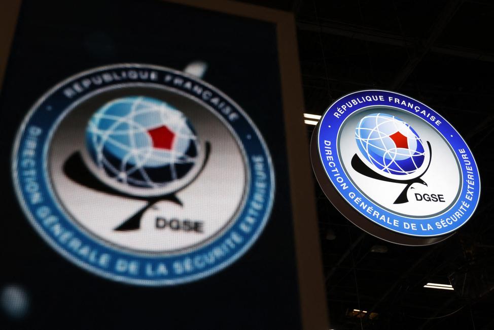 Le logo de la Direction Générale de la Sécurité Extérieure (DGSE) au salon des startups et de l'innovation technologique Vivatech à Paris, le 14 juin 2023.