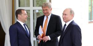 Vladimir Poutine Dmitri Peskov AFP