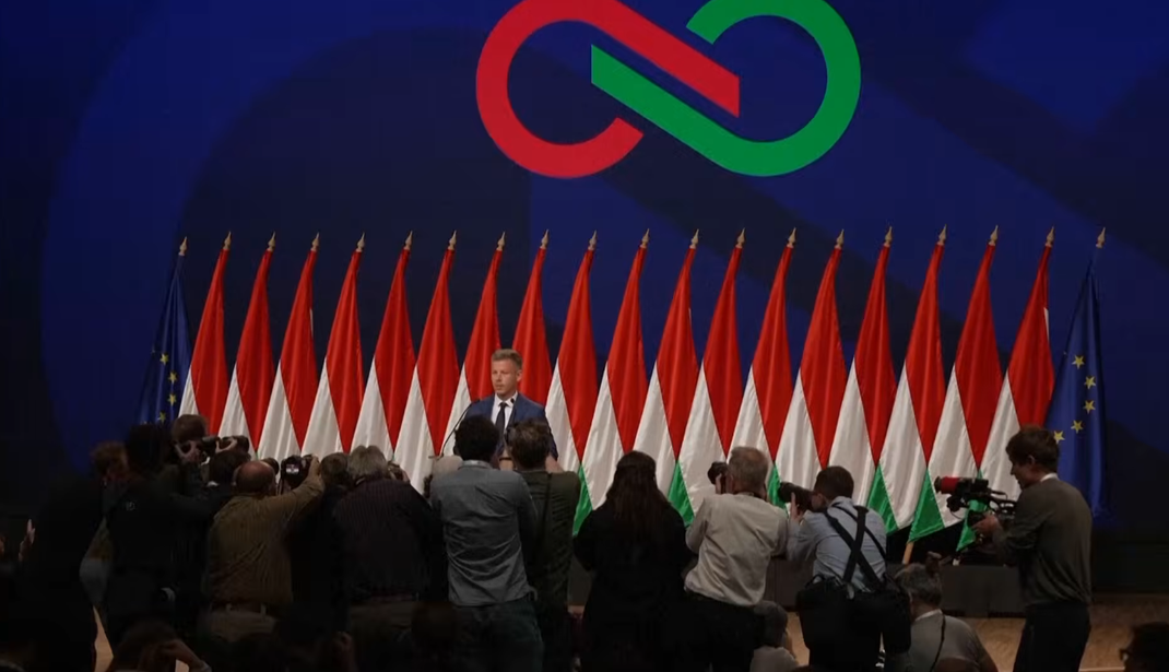 Discours de victoire de Péter Magyar