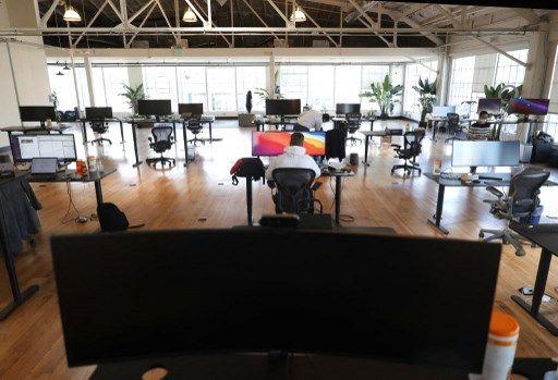 employé ordinateur - AFP