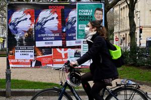 affiches campagne 2022 AFP