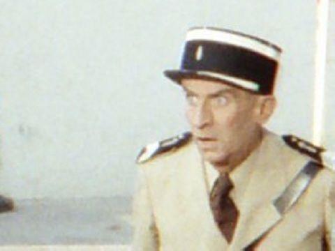 L'acteur français Louis De Funès sur le tournage du "Gendarme et les Extra-terrestres", sorti en 1979.
