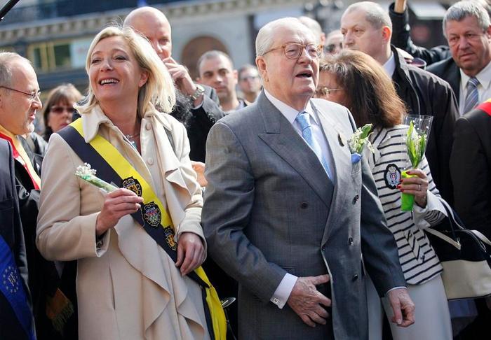 Dans une interview accordée au Point.fr, Jean-Marie Le Pen revient sur les incidents de Brétigny et de Trappes.