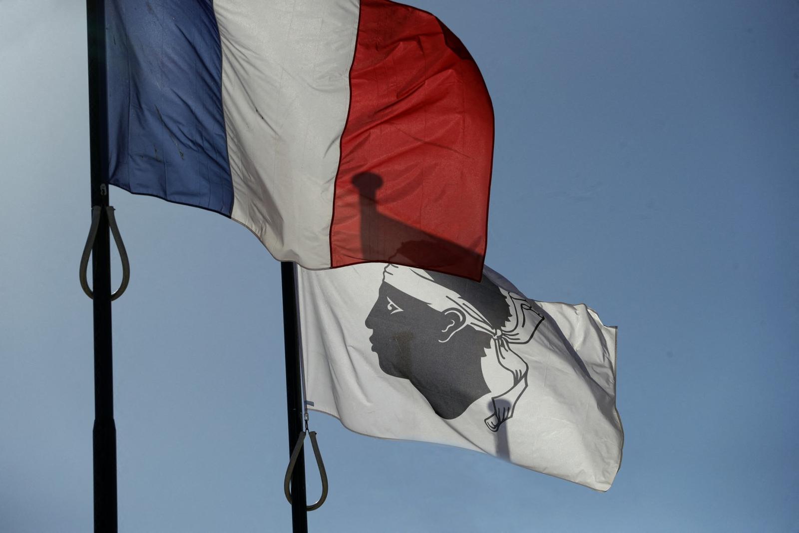 Le projet de loi constitutionnelle sur l'autonomie de la Corse vient d'être débattu à l'Assemblée nationale.