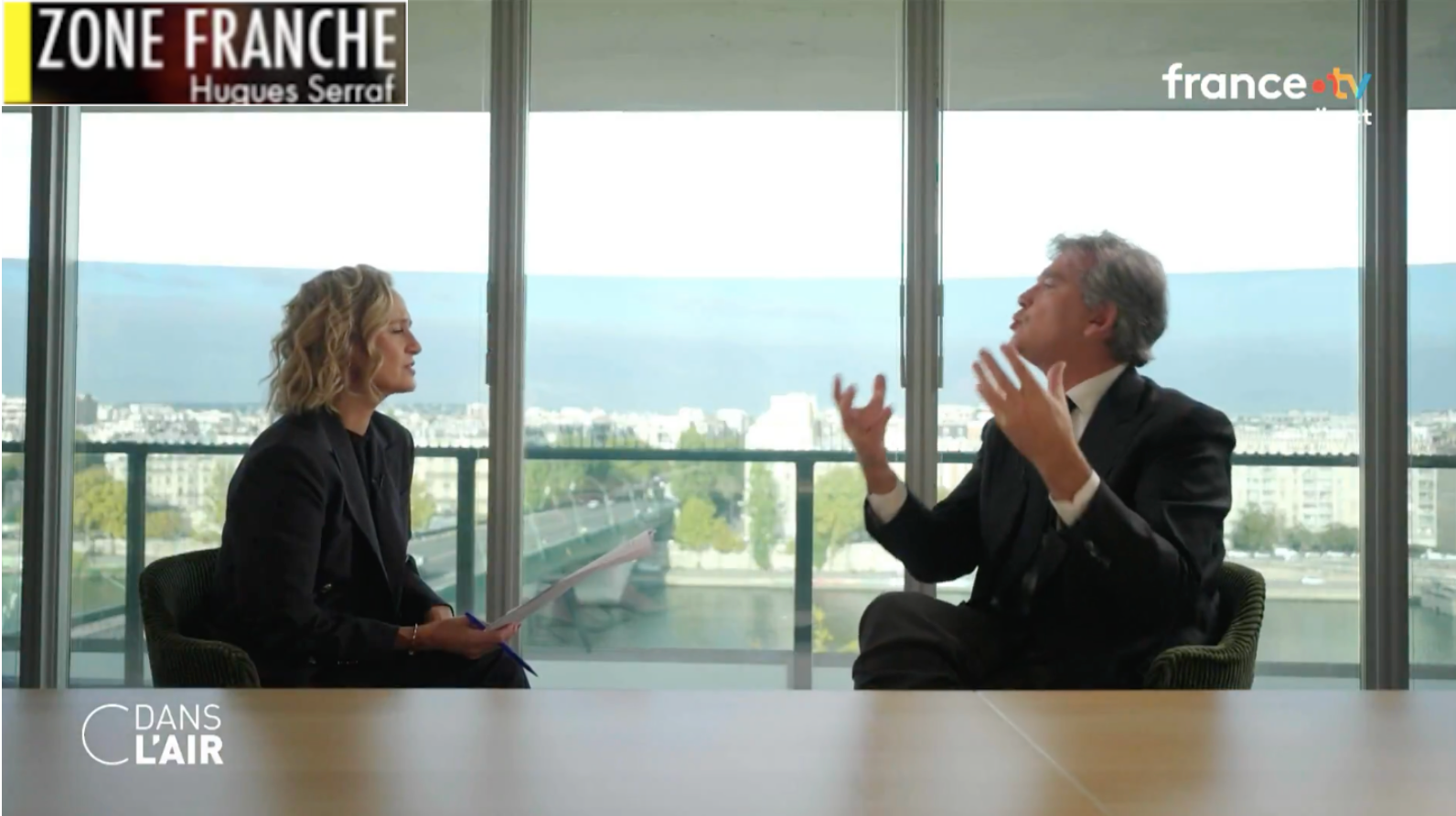 Arnaud Montebourg interrogé par Caroline Roux dans Complément d'enquête sur France 2