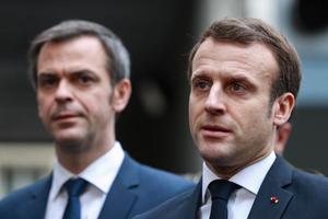 Emmanuel Macron Olivier Véran AFP