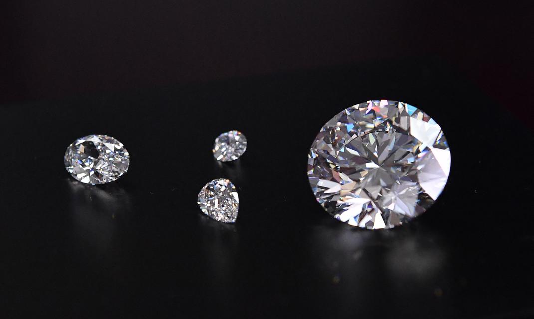 Des scientifiques développent un traitement contre une maladie rare, mais souvent mortelle, chez les bébés, appelée hernie diaphragmatique congénitale, grâce aux nanodiamants (image d'illustration)