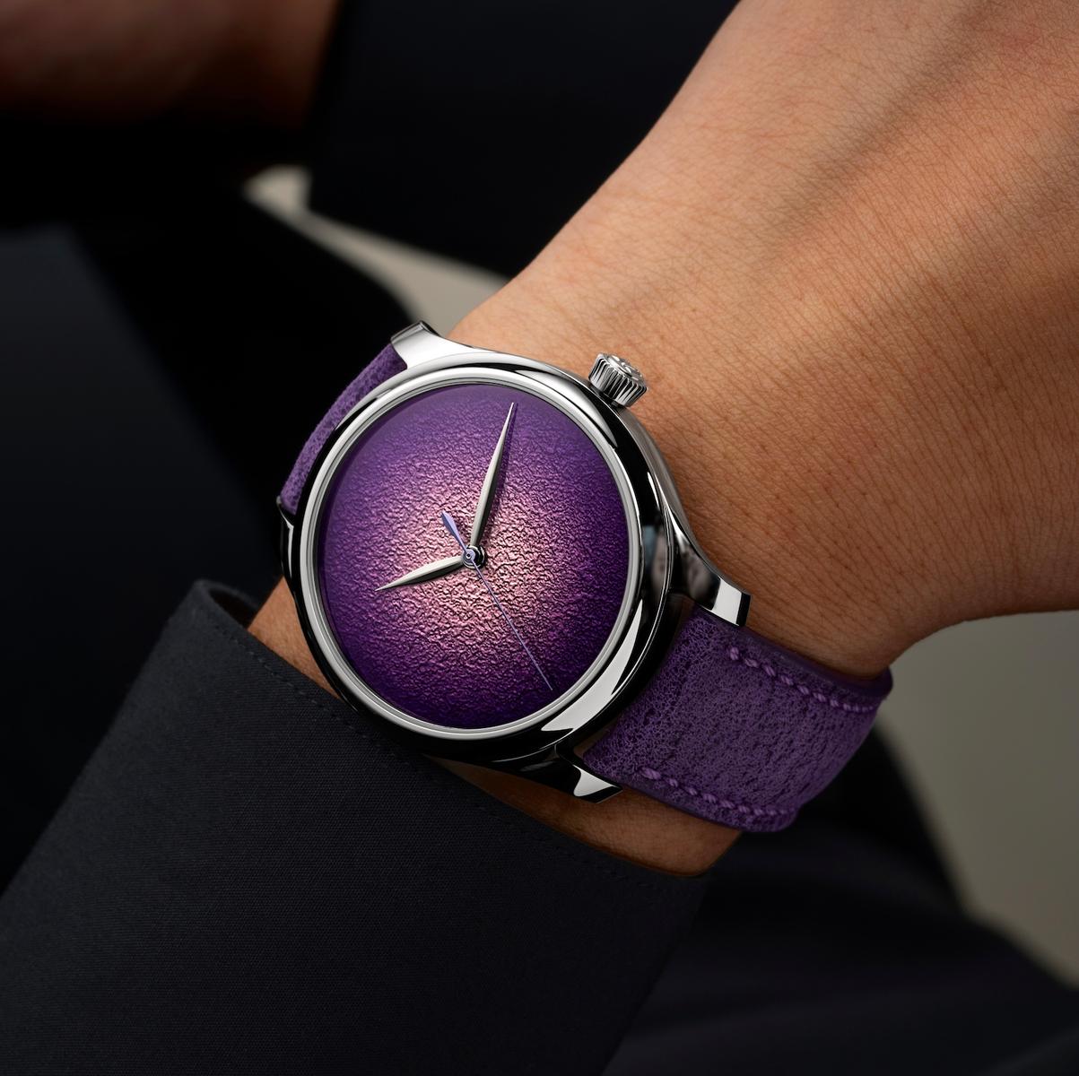 H. MOSER & CIE