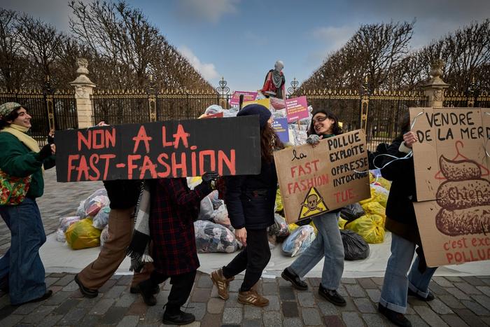 Protestation anti Fast Fashion