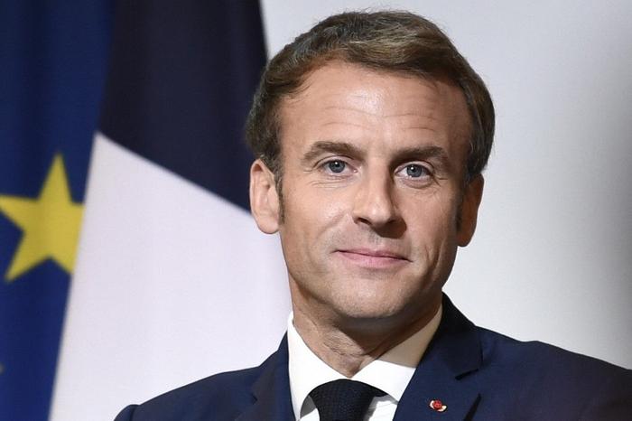 Emmanuel Macron portrait AFP