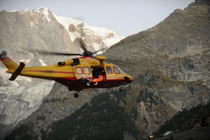hélicoptère secours montagne AFP