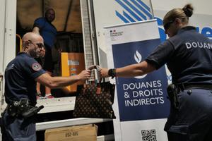 Douanes