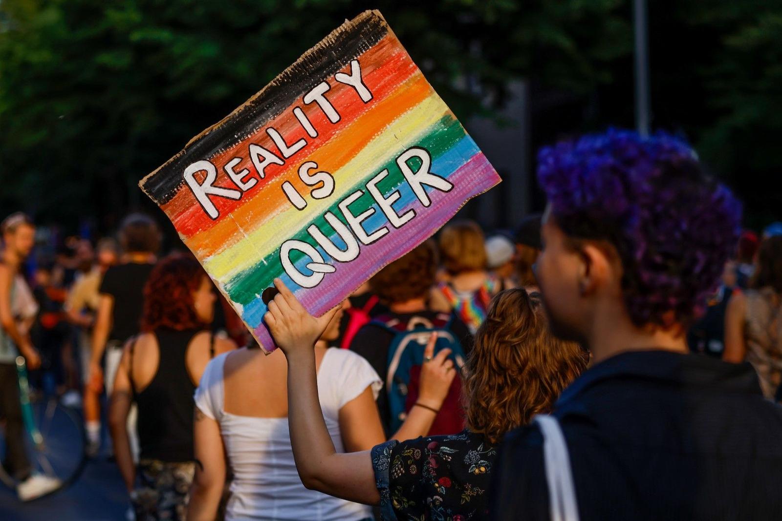 Queer