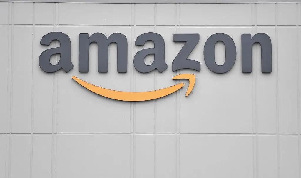 Les entreprises de e-commerce comme Amazon pourraient souffrir des droits de douane mis en place par Donald Trump