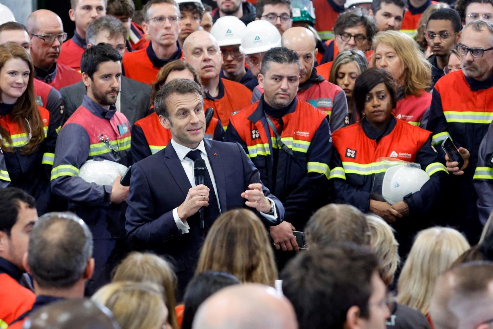Emmanuel Macron industrie AFP