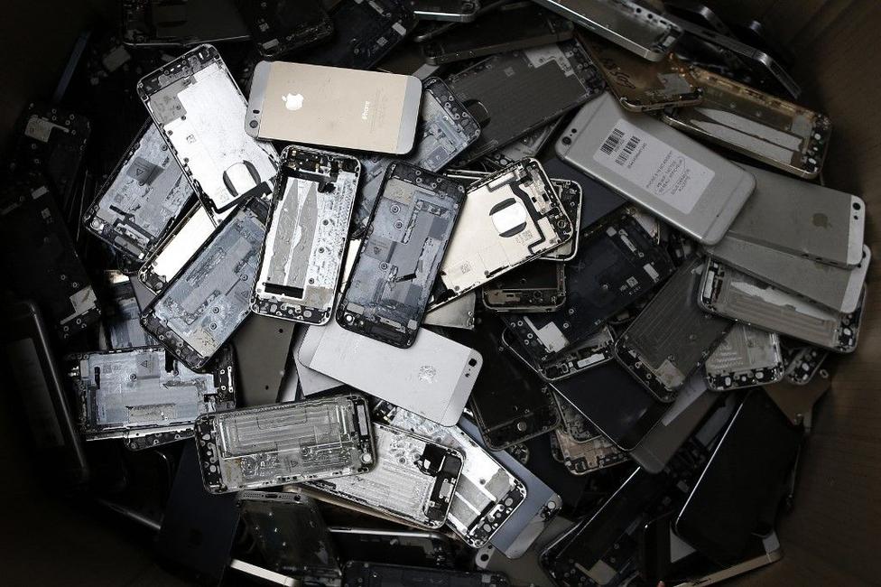 téléphone portable smartphone recyclage AFP