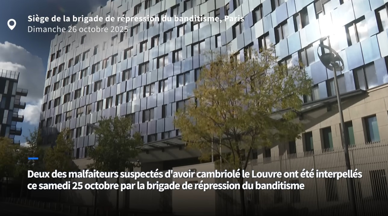 Deux suspects arrêtés après le spectaculaire cambriolage du Louvre : l’enquête avance, les joyaux restent introuvables