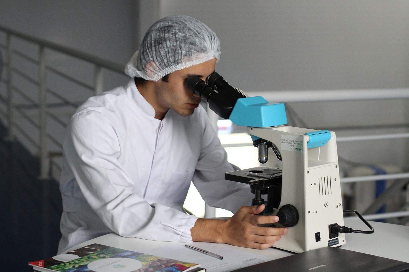 Scientifique